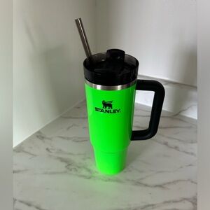 Neon Green Stanley (30oz)